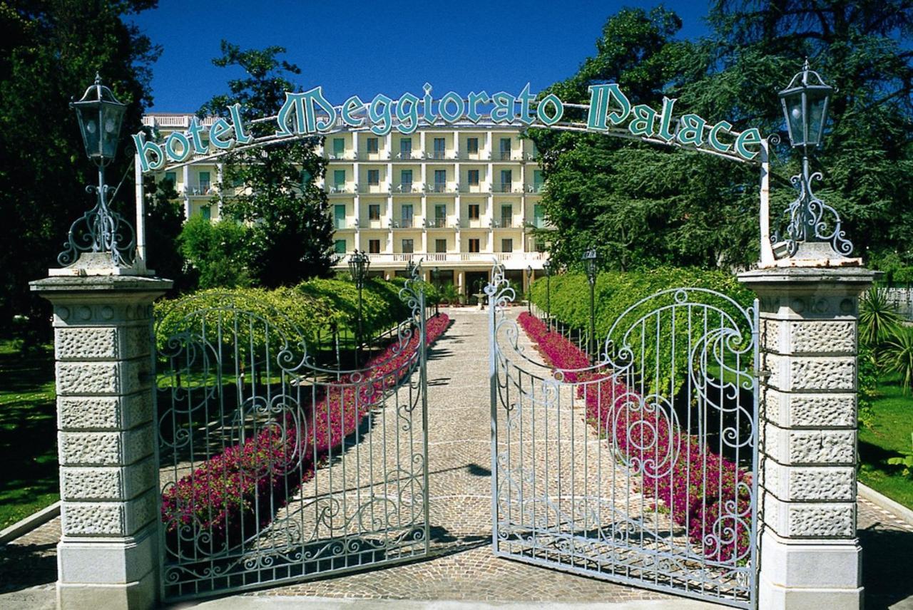 Palace Hotel Meggiorato 아바노테르메 외부 사진