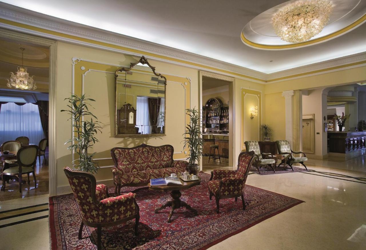Palace Hotel Meggiorato 아바노테르메 외부 사진