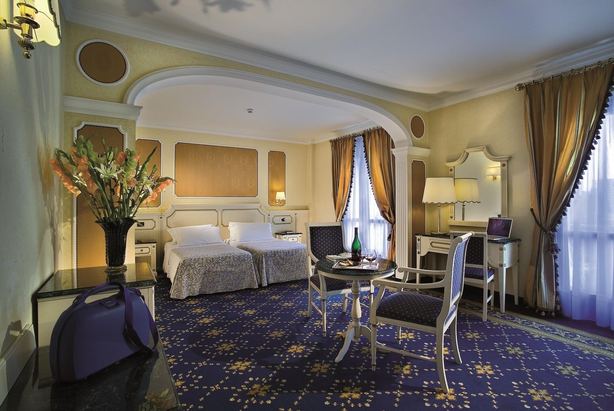 Palace Hotel Meggiorato 아바노테르메 외부 사진